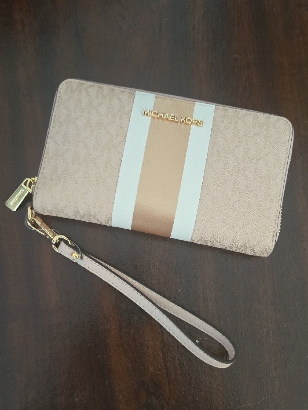 Michael Kors Blush Pink Jet Set Travel MF Wallet With Phone Holder